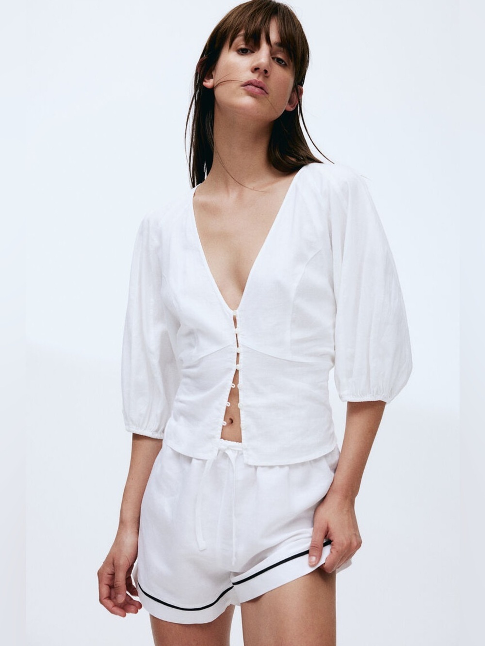 H&M Linen Blend White V-Neck Puff Sleeve Blouse